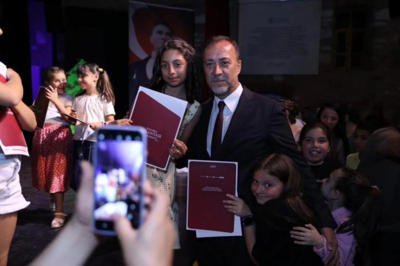 GÜZEL SANATLAR AKADEMİSİ MEYVELERİNİ VERMEYE DEVAM EDİYOR