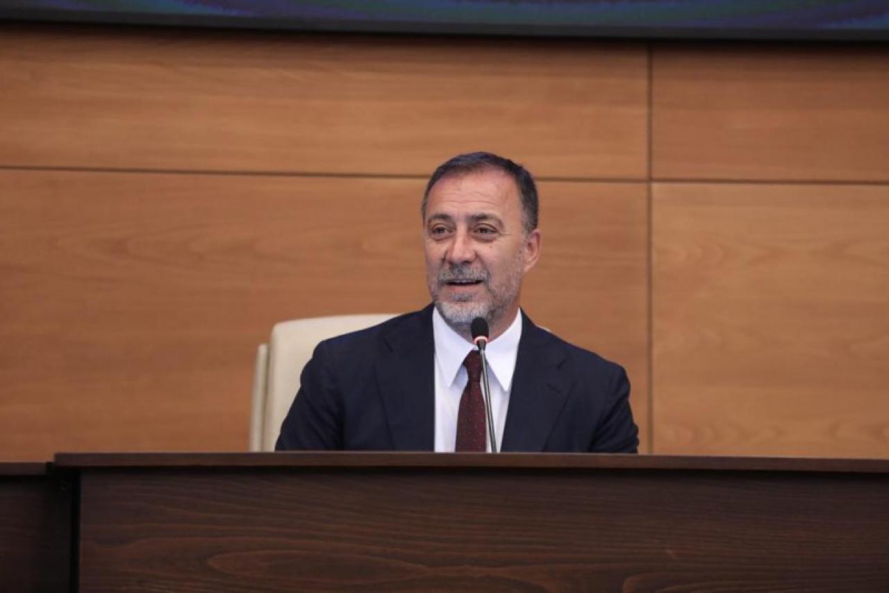 BAŞKAN YILMAZ: “SİLİVRİ BELEDİYESİ ARTIK KABINA SIĞMIYOR”