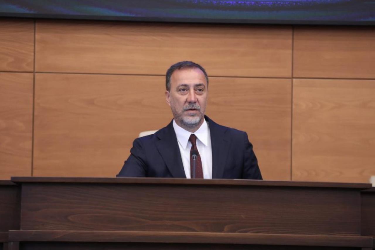 BAŞKAN YILMAZ: “İSKİ’NİN ARITMA VE KANALİZASYONLARDAKİ EKSİK YATIRIMLARINI HIZLICA YAPMASI GEREKİYOR”