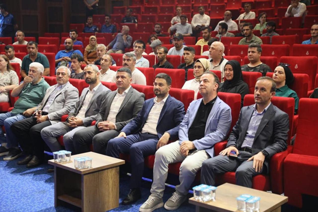 KÂĞITHANE BELEDİYESİ 200'ÜN ÜZERİNDE KİŞİYİ İŞE ALDI