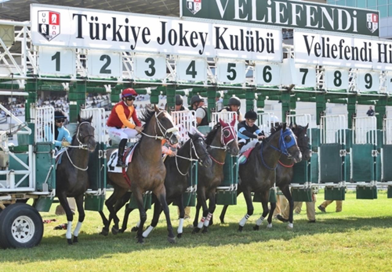 5. Avrasya Koşusu'nda galibiyetin sahibi Burgas oldu