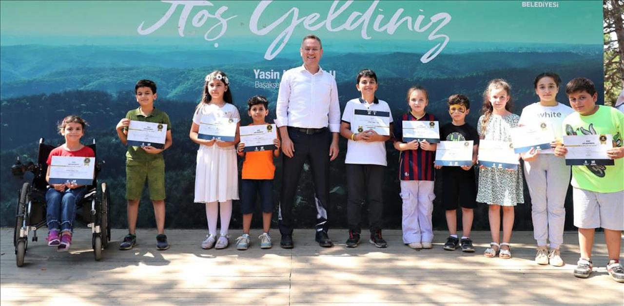 YAZ AKADEMİSİ ÖĞRENCİLERİ SERTİFİKALARINA KAVUŞTU