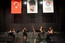 “Rüzgar Gibi Geçen Melodileri” seslendirdiler