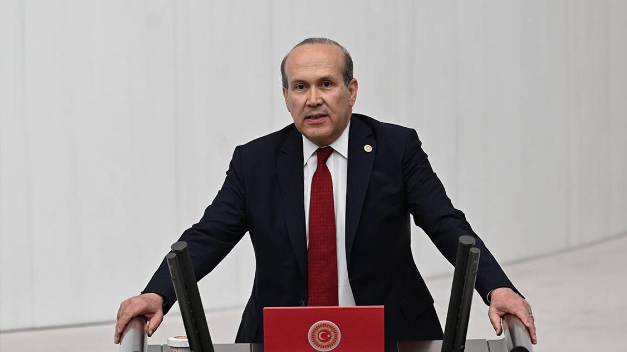 Namık Tan ‘Kokpitte Namaz’ Tartışmasını Yeniden Gündeme Taşıyor: Kurum İçi ‘Jurnalcilik’ KVKK İhlali midir?