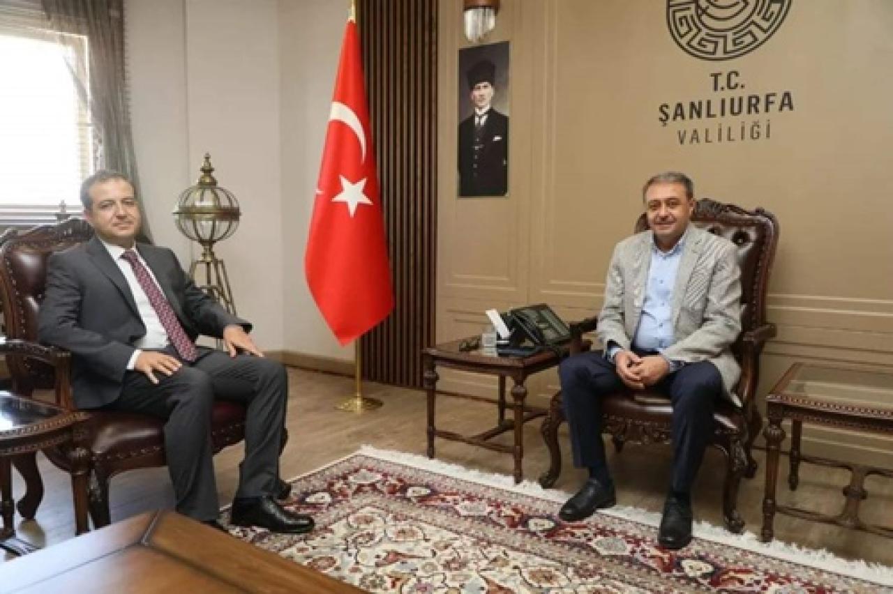Şanlıurfa Hipodrom Müdürü Eyyüp Ege, Vali Hasan Şıldak’ı ziyaret etti