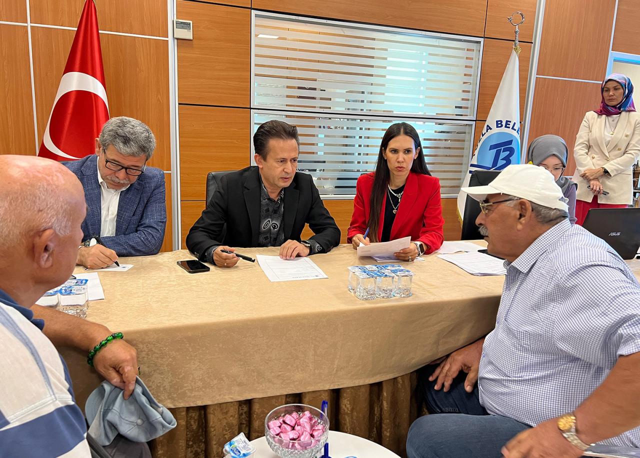 Tuzla Belediyesinde Randevusuz Halk Buluşmaları 14 Yıldır Devam Ediyor