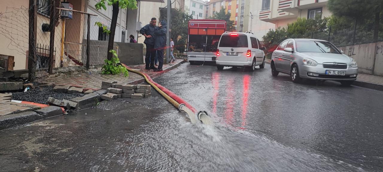 ARNAVUTKÖY VE BAŞAKŞEHİR’E 200 KG’IN ÜZERİNDE YAĞIŞ DÜŞTÜ