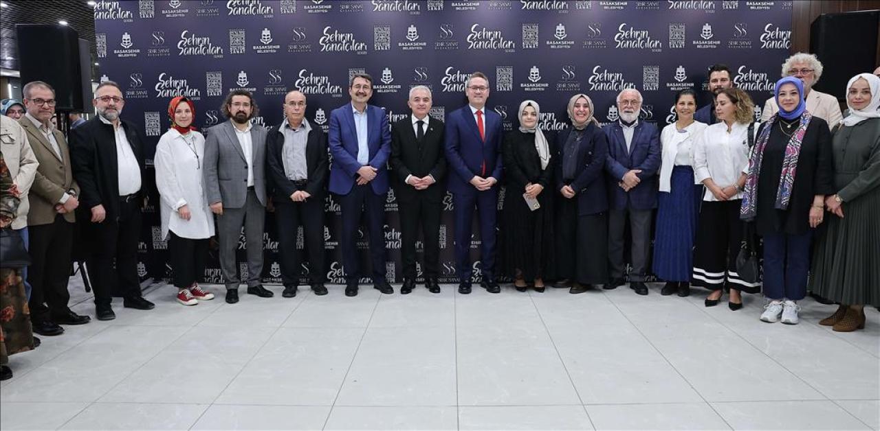 TÜRKİYE’NİN USTA SANATÇILARI BAŞAKŞEHİR’DE BULUŞTU