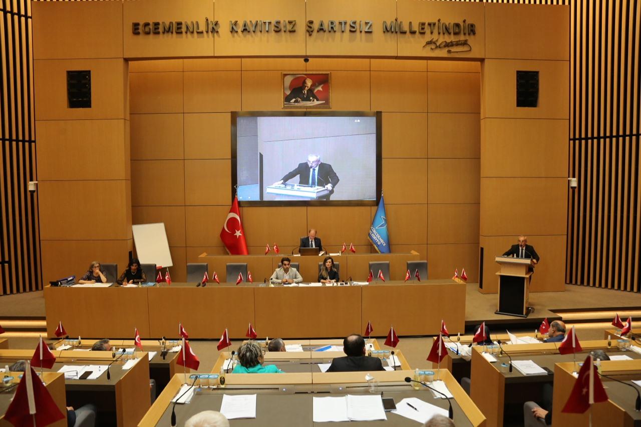 BELEDİYE MECLİSİNDE BÜTÇE GÖRÜŞÜLDÜ