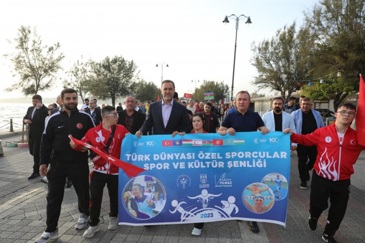 TÜRK DÜNYASI ÖZEL SPORCULAR ŞENLİĞİ BAŞLADI