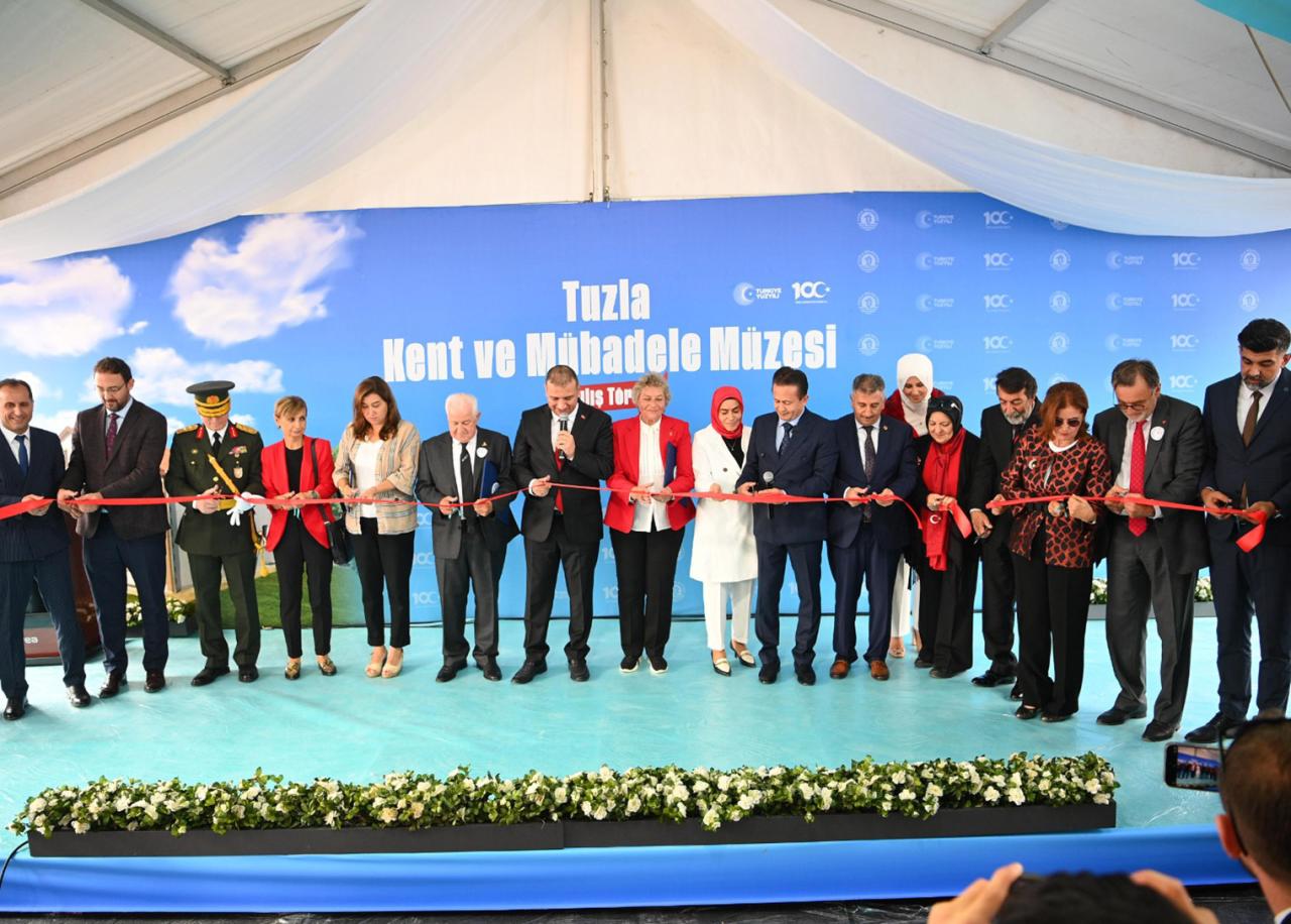 Tarihi 'Perili Köşk' Tuzla Kent ve Mübadele Müzesi olarak açıldı