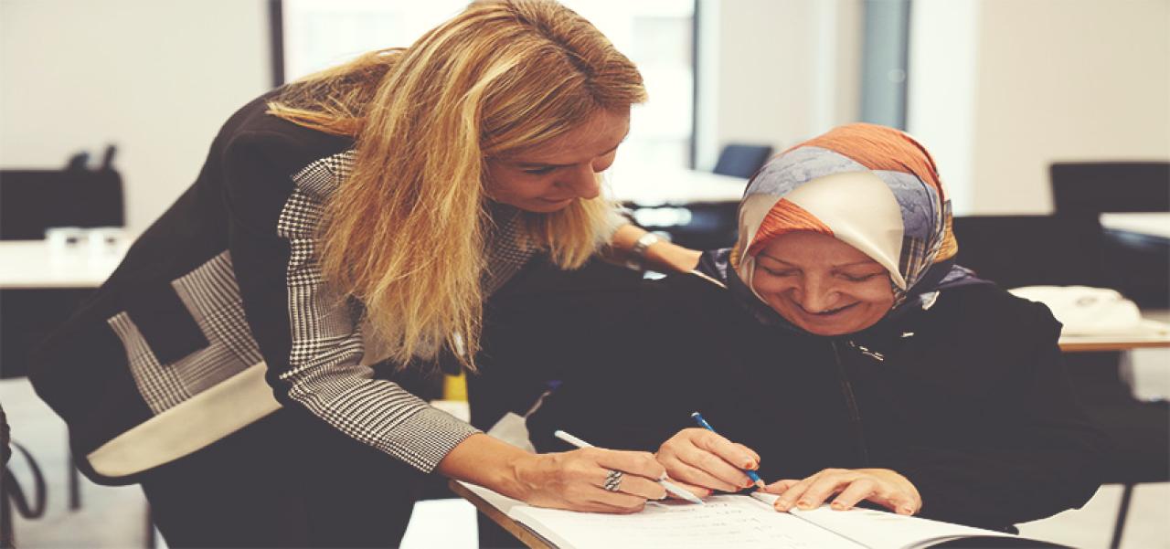 BEYLİKDÜZÜ’NDE OKUMA-YAZMA KURSUNUN YENİ DÖNEMİ BAŞLADI