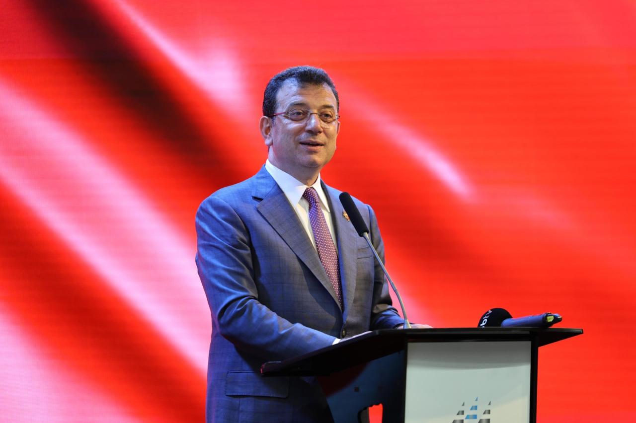 AYİDER TOPLANTISINDA KONUŞTU