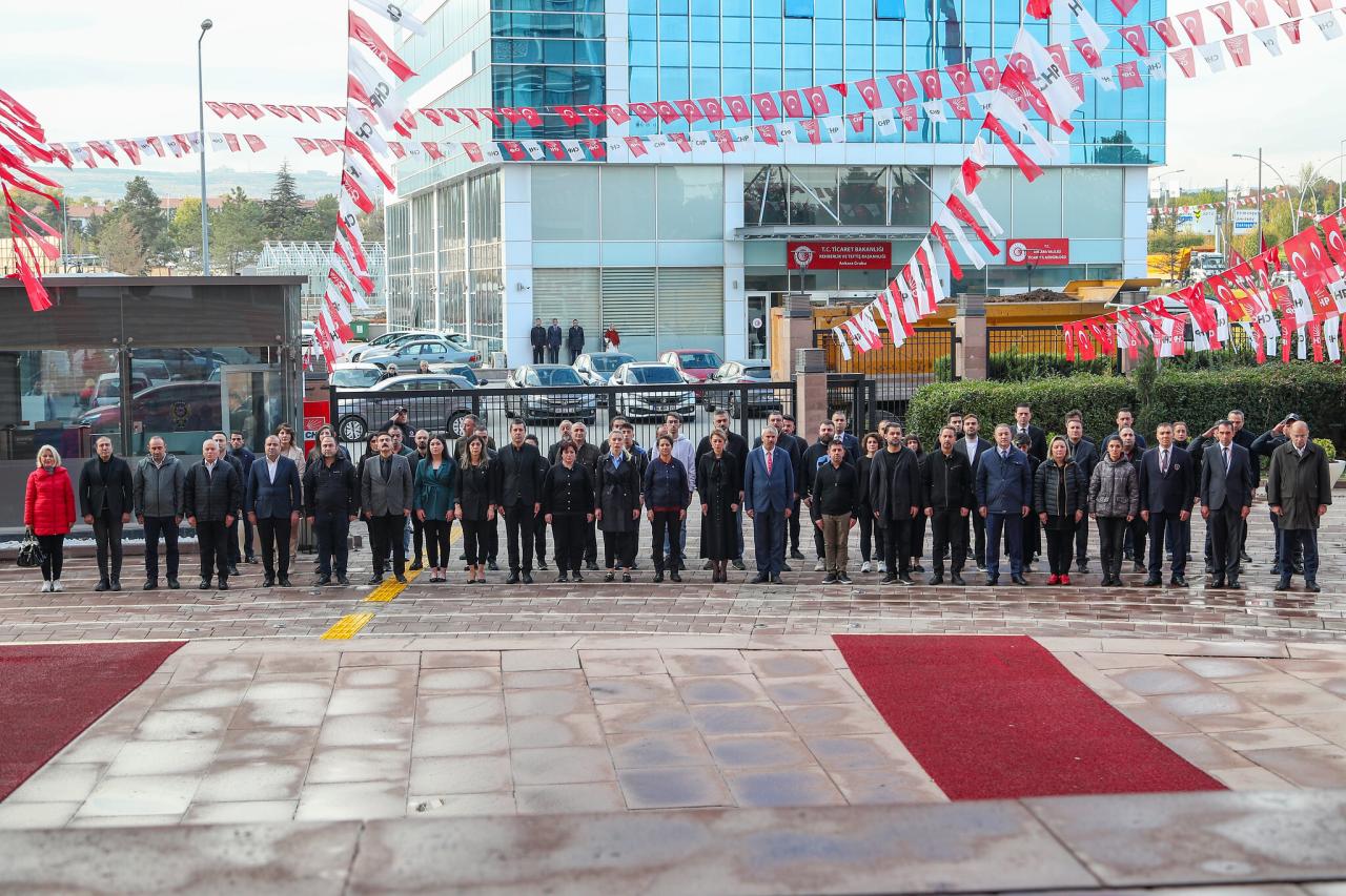 İlk ve Ebedi Genel Başkanımız, Büyük Önder Gazi Mustafa Kemal Atatürk; CHP Genel Merkezinde Anıldı