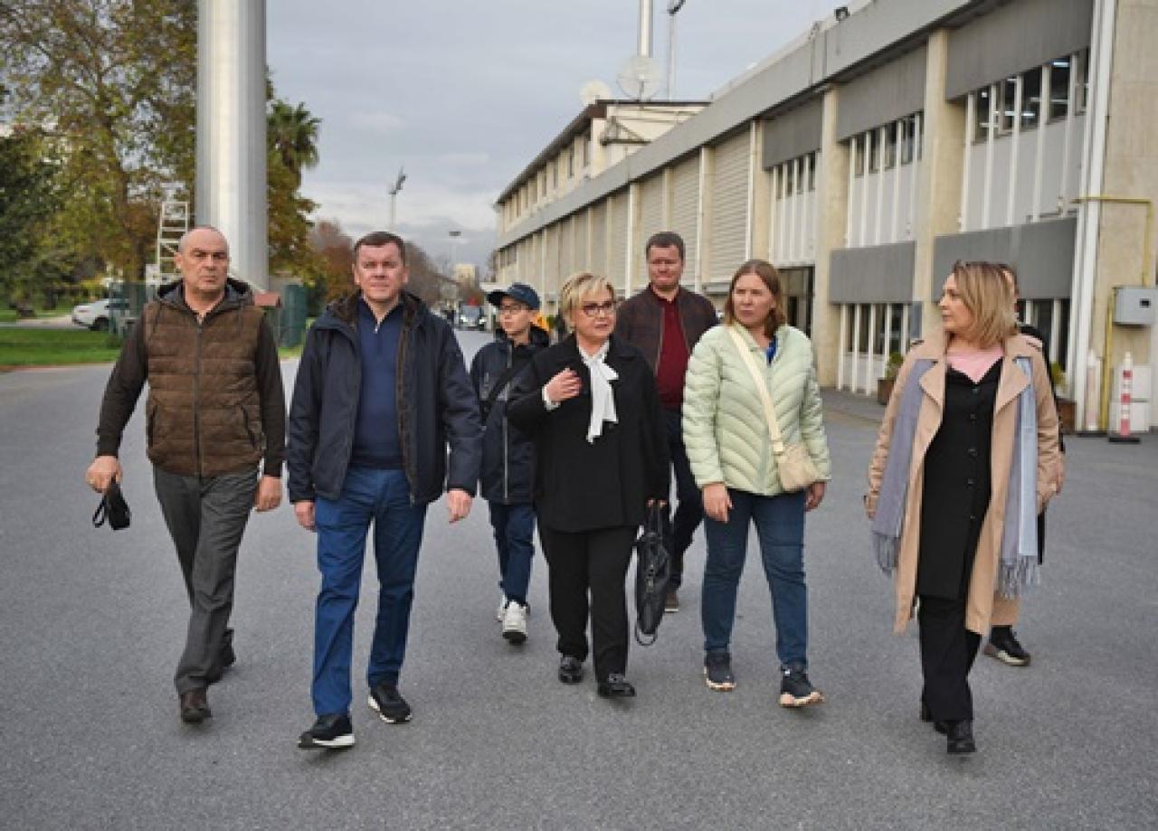 Tataristan Cumhuriyeti Tarım Bakanı Veliefendi Hipodromu’nu ziyaret etti