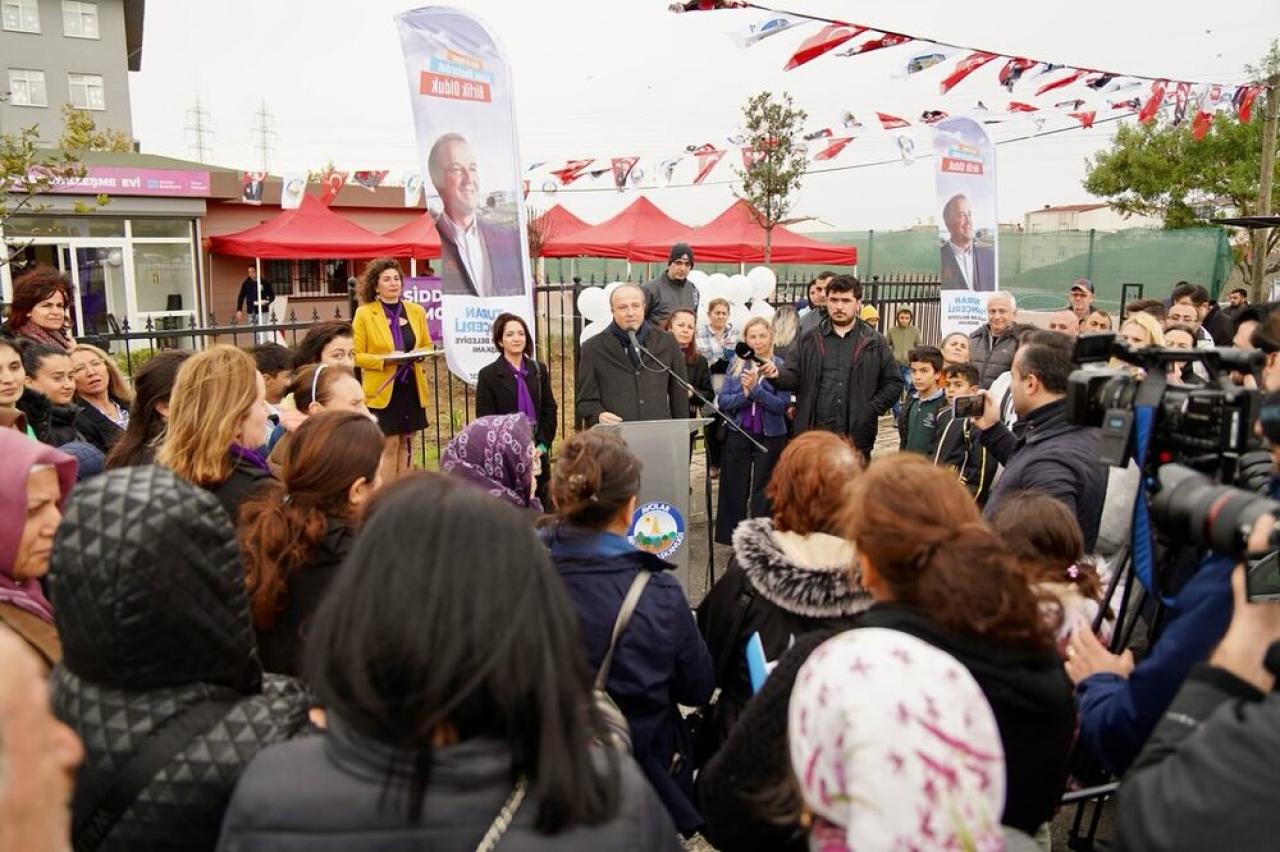 Avcılar’da “Kadın Sosyalleşme Evi” açıldı