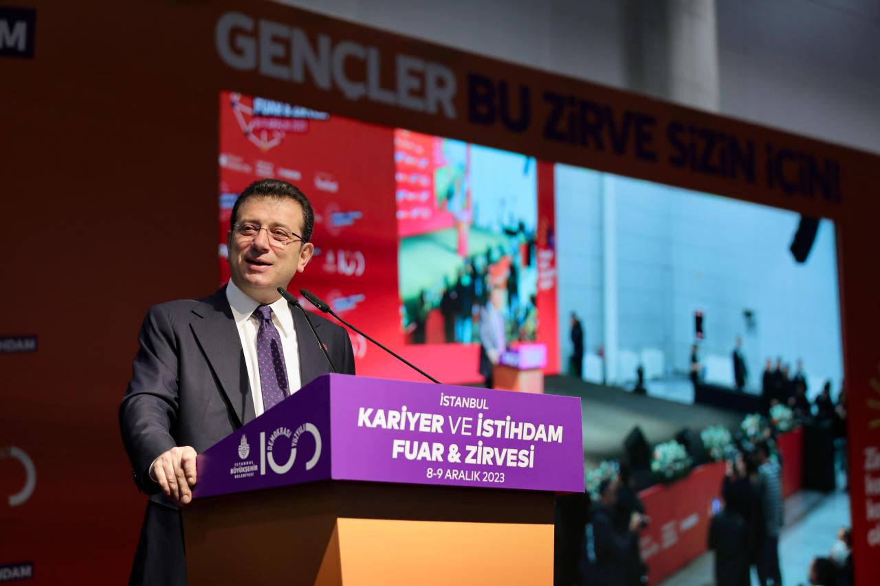 ‘2. İSTANBUL KARİYER VE İSTİHDAM FUARI&ZİRVESİ’NDE KONUŞTU