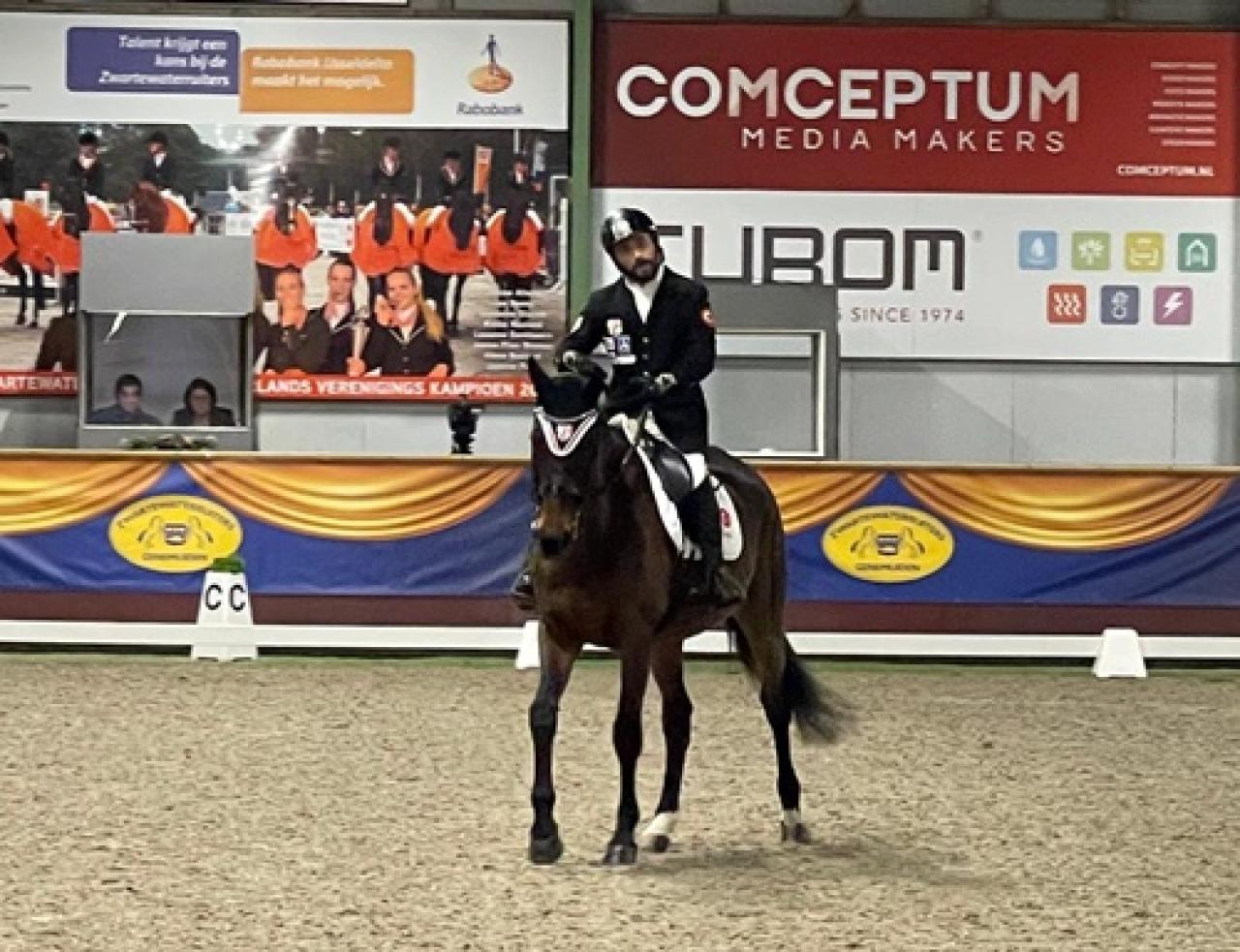 Binicimiz Alperen Alper, Hollanda’da düzenlenen Para At Terbiyesi Yarışmaları'na katıldı