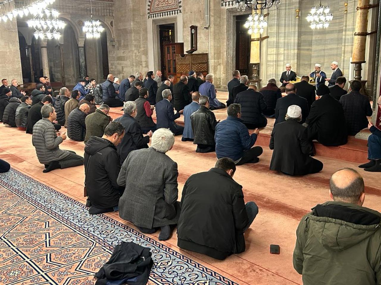 İBB, ŞEHİTLERİMİZ İÇİN MEVLİT OKUTTU