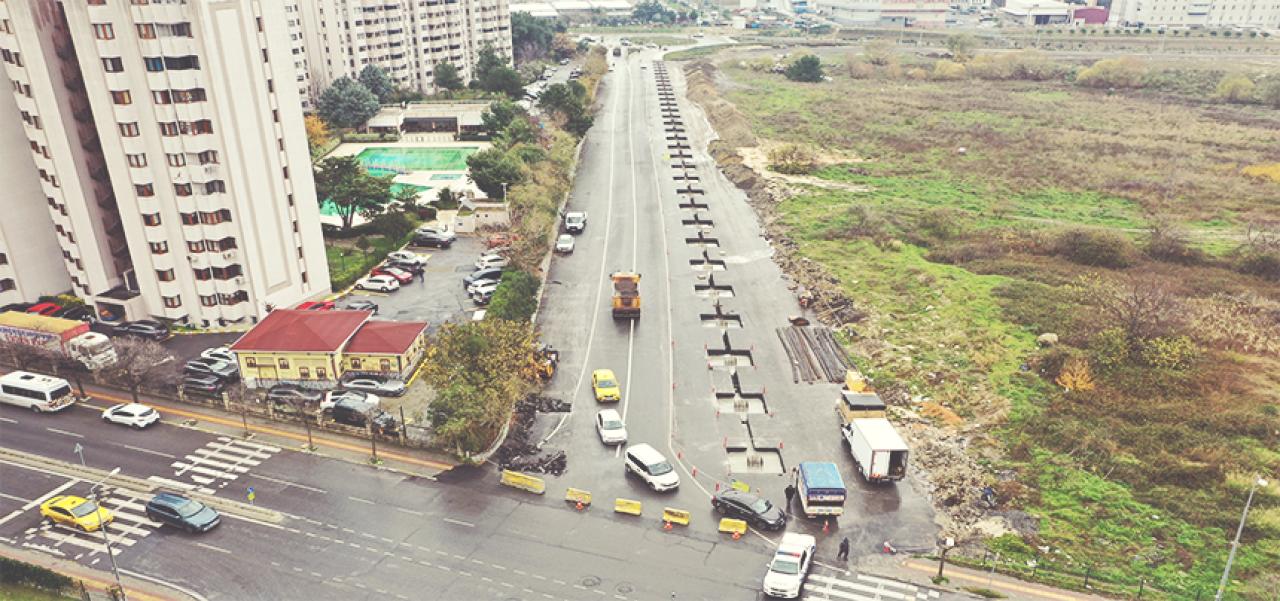 BEYLİKDÜZÜ BELEDİYESİ İLÇEYE BİR PAZAR ALANI DAHA KAZANDIRIYOR