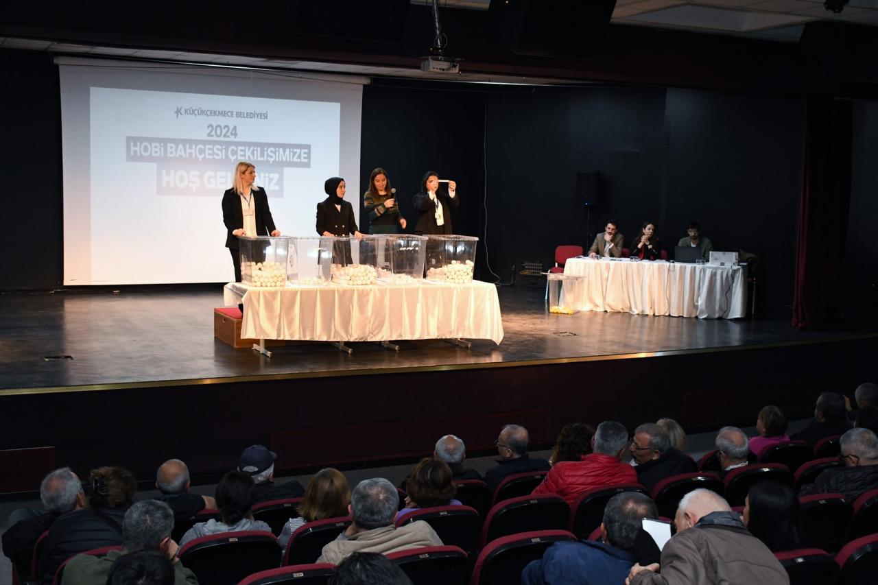 HOBİ BAHÇESİ YENİ DÖNEM SAHİPLERİ KURA İLE BELİRLENDİ