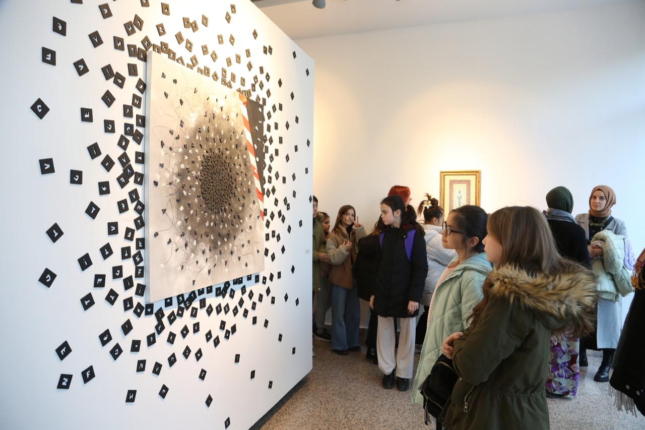 GÜZEL SANATLAR AKADEMİSİ ÖĞRENCİLERİNDEN ‘MAVİYE YOLCULUK’