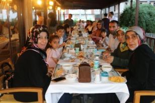 Çölyak hastaları Eyüpsultan'da buluştu