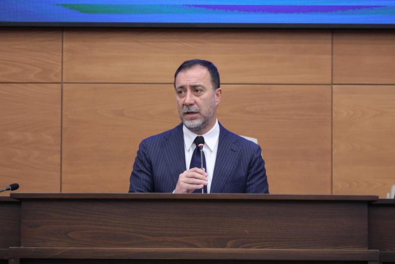 “SİLİVRİ 5 YILDA TEMELLERİN ATILIP KURDELELERİN KESİLMESİNE ALIŞTI”