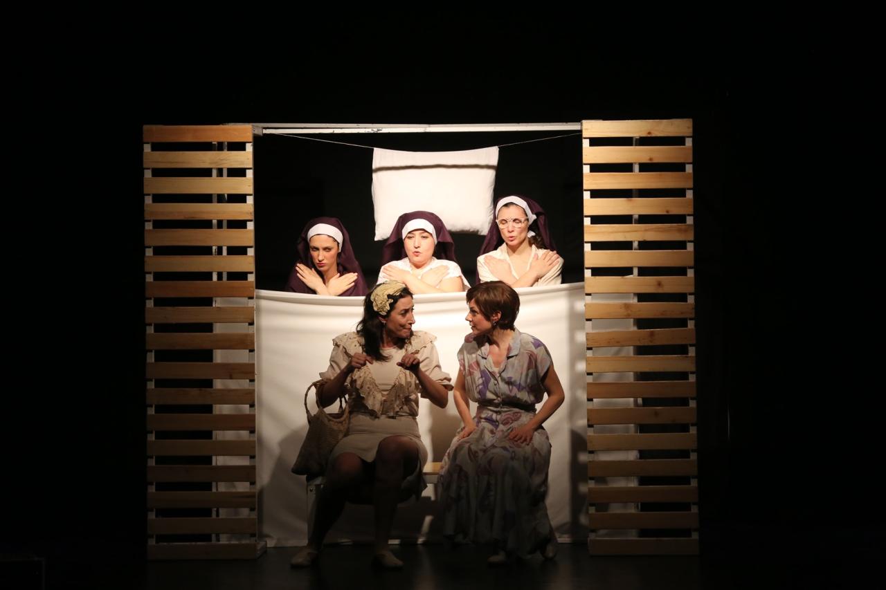 TİYATROYLA İLK KEZ ‘KÜÇÜKÇEKMECE SAHNESİ'NDE TANIŞTILAR