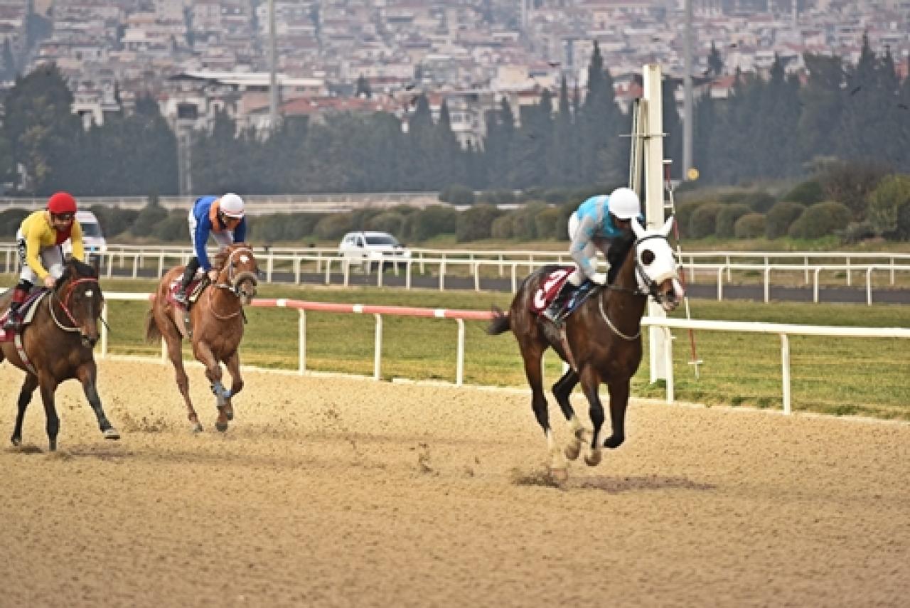 Merhum Asli Üyelerimiz Sedat Evliyazade ve M. Fehmi Dinkçioğlu'nu saygıyla anıyoruz