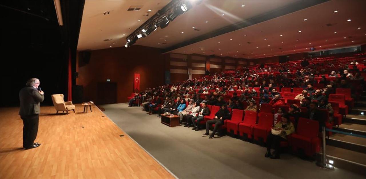 BAKMER AİLE SÖYLEŞİLERİ’NDE DERS NİTELİĞİNDE EĞİTİM