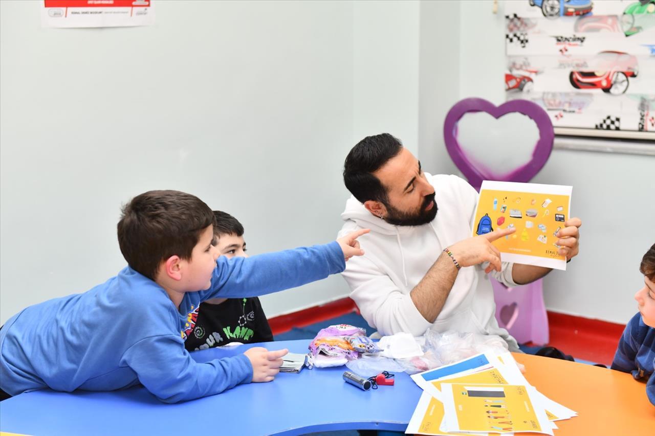 Esenyurtlu Miniklere Oyunlarla Afet Eğitimi Verildi