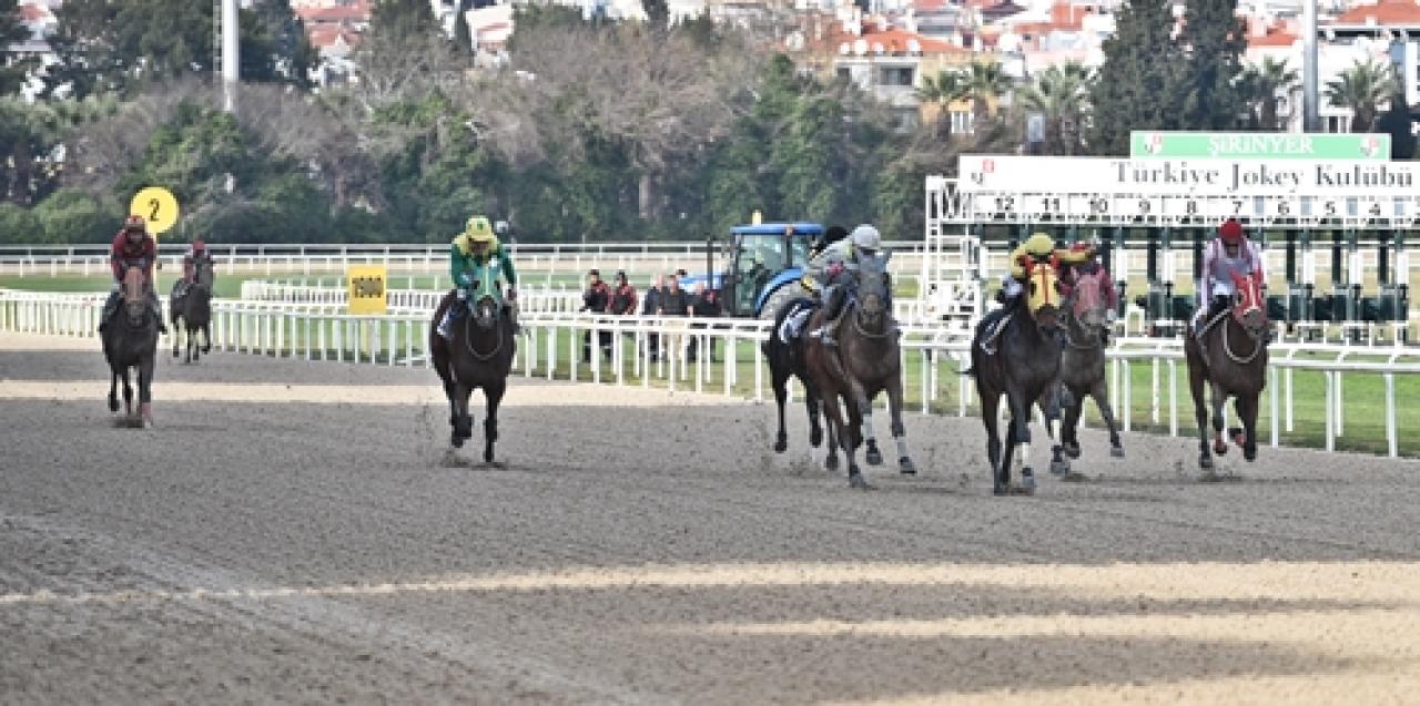 Fehmi Simsaroğlu Koşusu'nda galibiyete Can Aluş uzandı