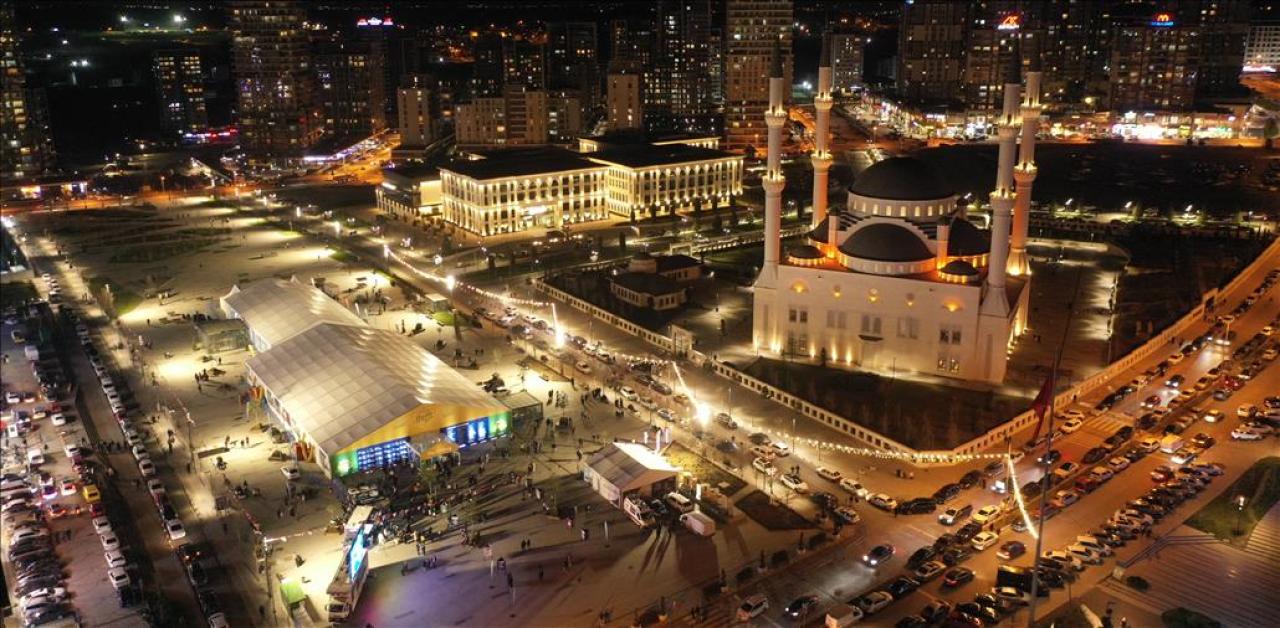 BAŞAKŞEHİR’DE RAMAZAN HEYECANI COŞKUYALA BAŞLADI