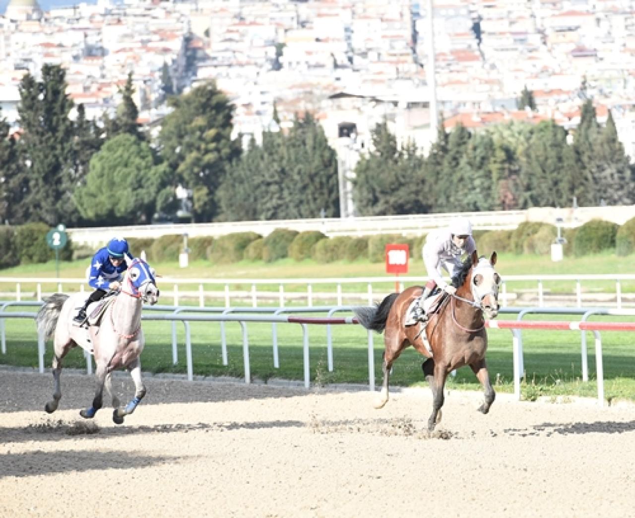 Nejat Evliyazade Koşusu'nu Seçerhan kazandı