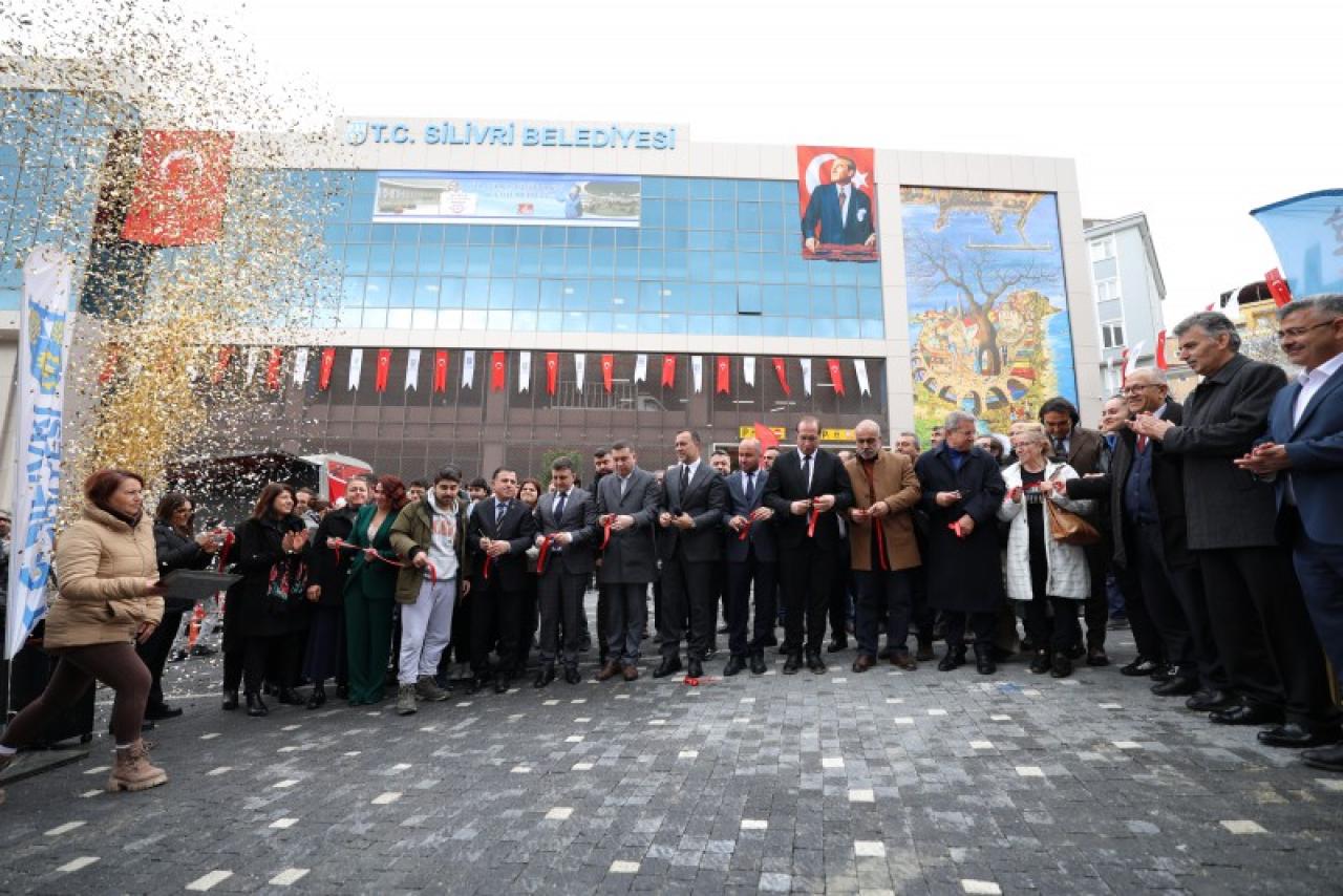 VOLKAN YILMAZ DEV BİR PROJEYİ DAHA SİLİVRİLİLERİN HİZMETİNE SUNDU