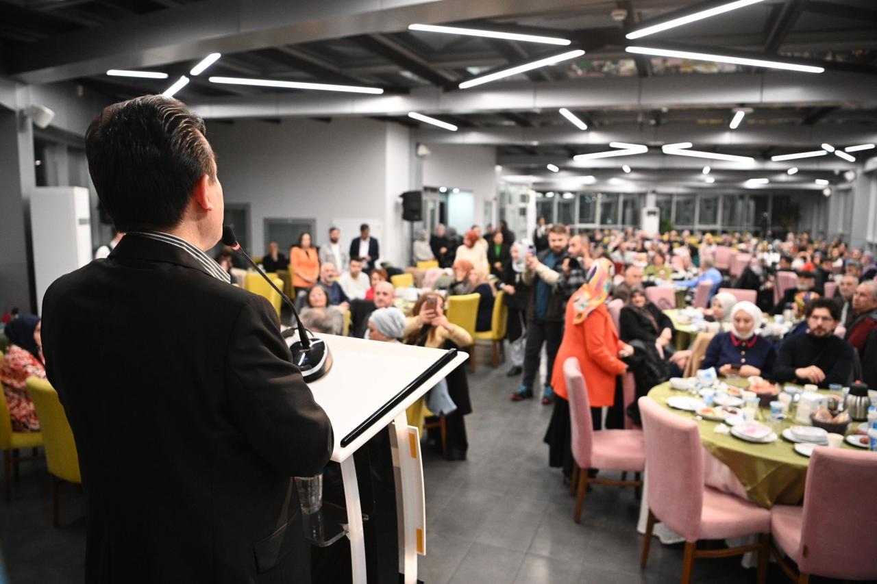 Tuzla’nın gönüllüleri iftar sofrasında buluştu