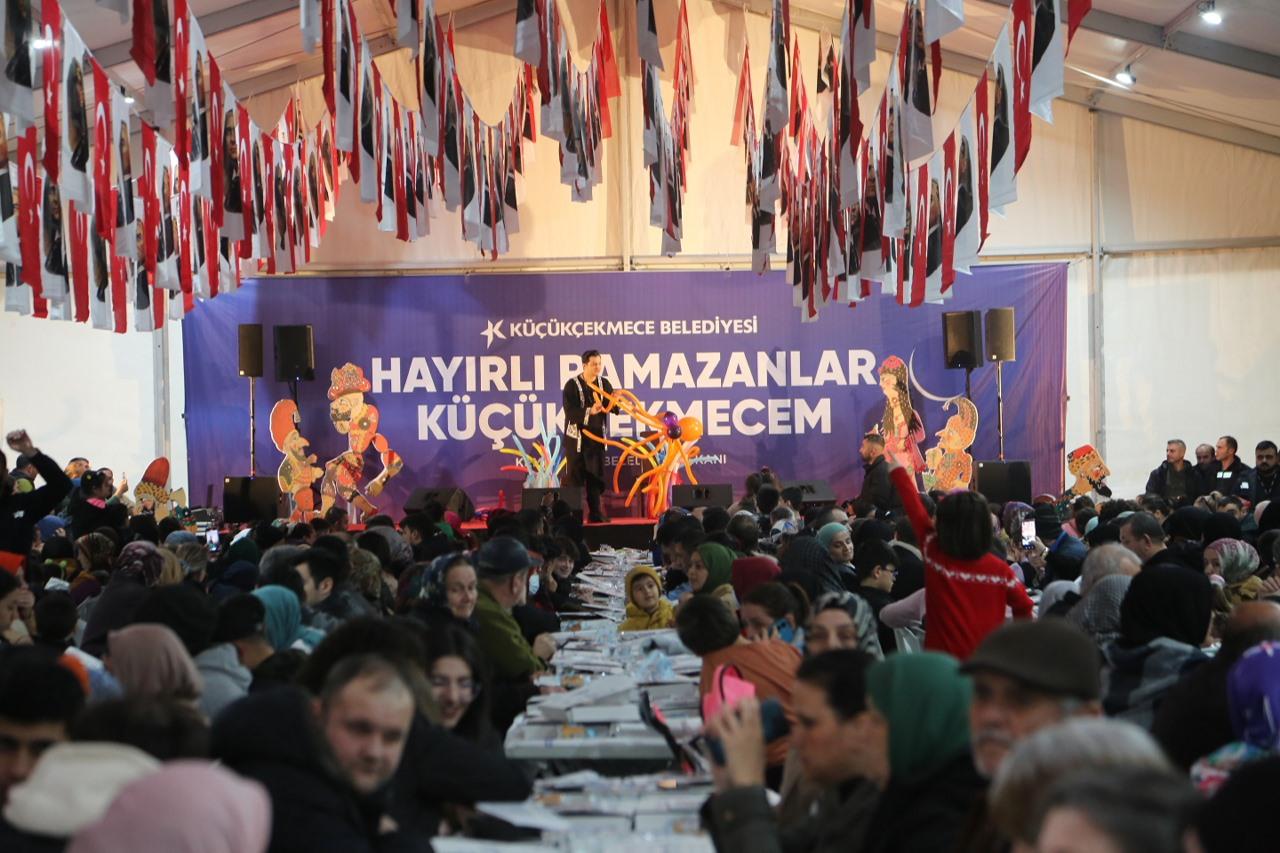 RAMAZAN, İFTAR ÇADIRLARIYLA BİR BAŞKA GÜZEL