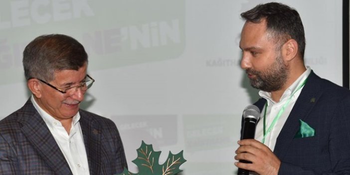 Gelecek Partisi İçinde Fırtınalar Estiren Diyarbakırlıoğlu: Davutoğlu'nun Liderlik Tarzına Sert Tepki