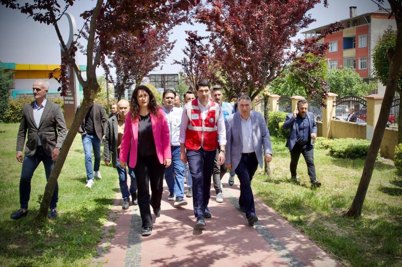 Tahtakale Mahallesi'nde Sorunlara Hızlı Çözüm