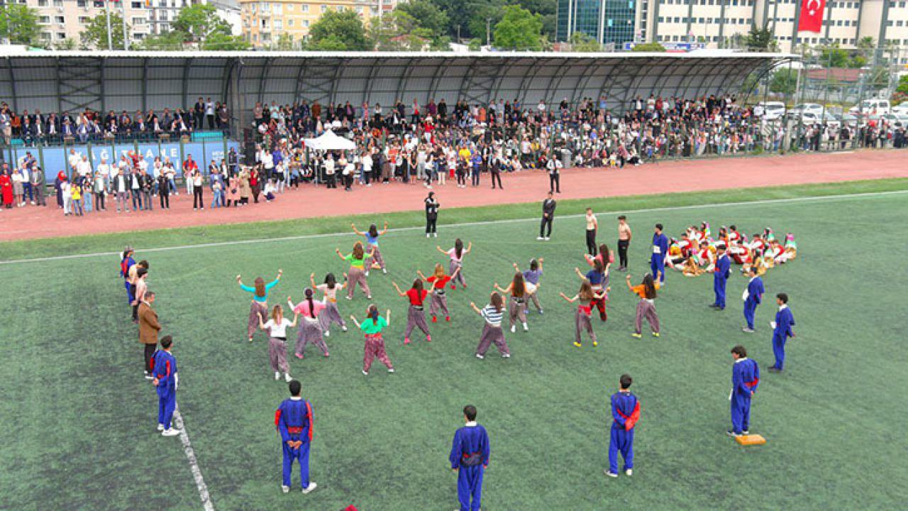 19 MAYIS ATATÜRK'Ü ANMA GENÇLİK VE SPOR BAYRAMI COŞKU İLE KUTLANDI