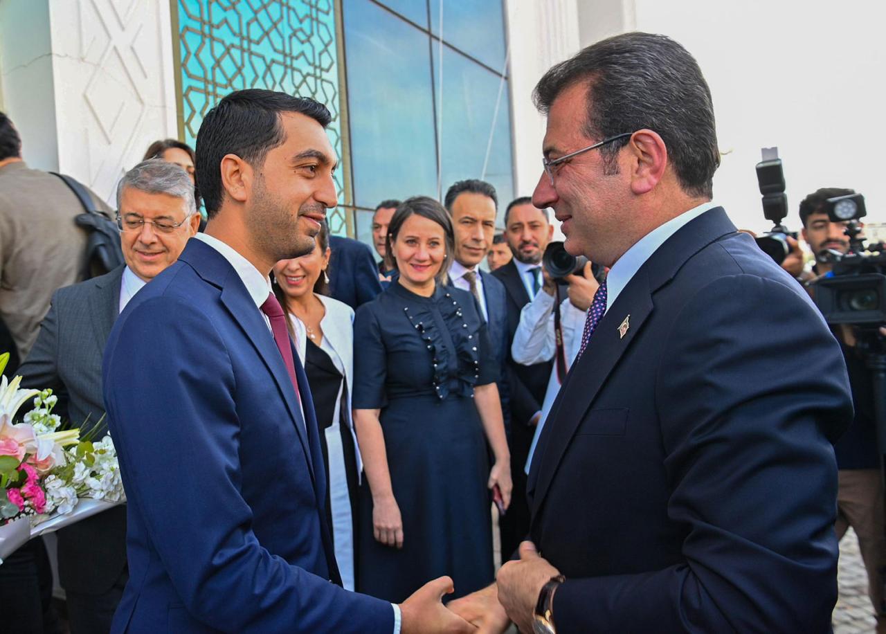 İmamoğlu’ndan Tuzla Belediye Başkanı Eren Ali Bingöl’e tebrik ziyareti