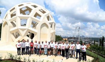 Remzi Aydın'dan 15 Temmuz Şehitler Makamına ziyaret