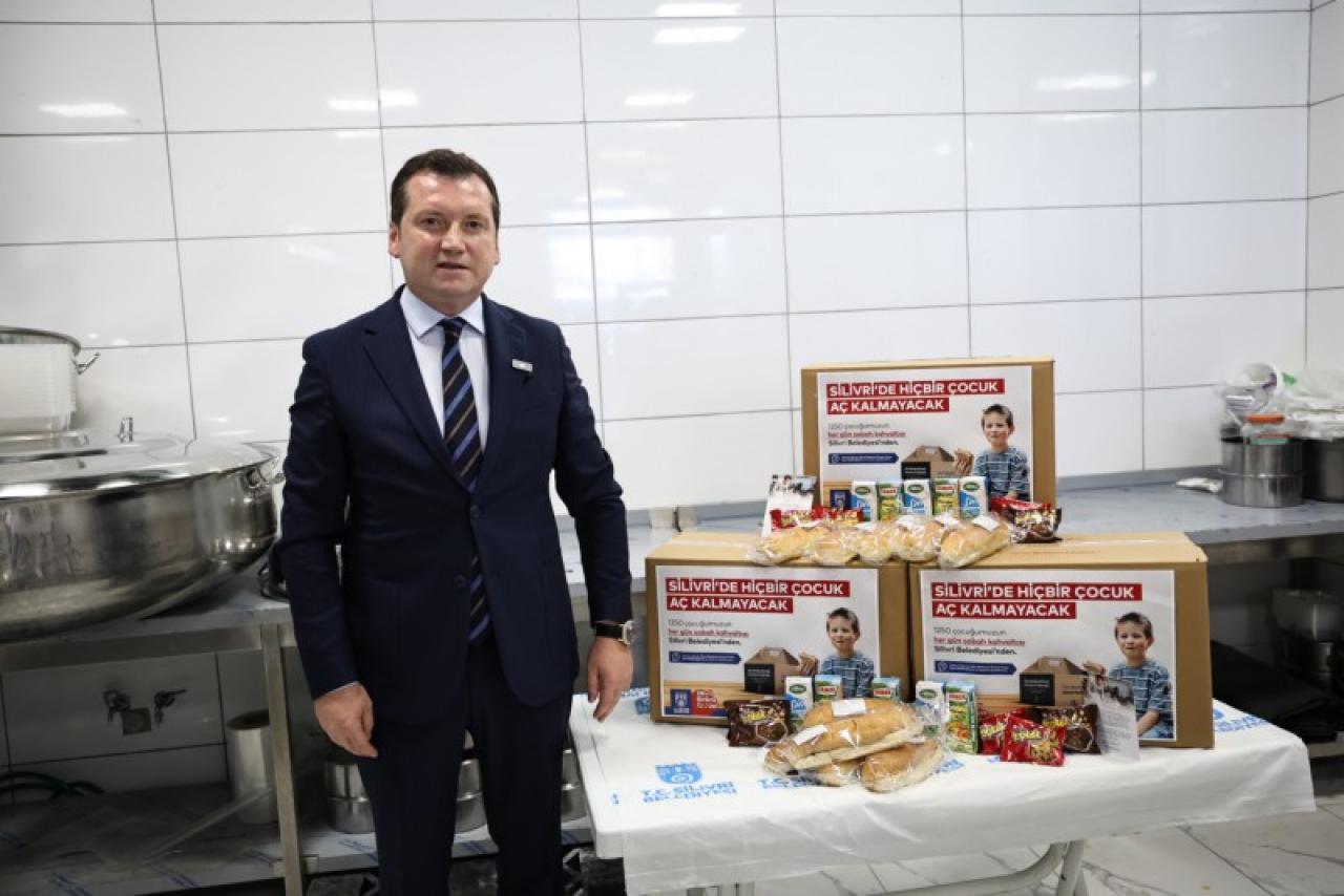 Başkan Balcıoğlu’ndan Çocuklara Destek: Kahvaltı Paketleri Dağıtımı Başladı