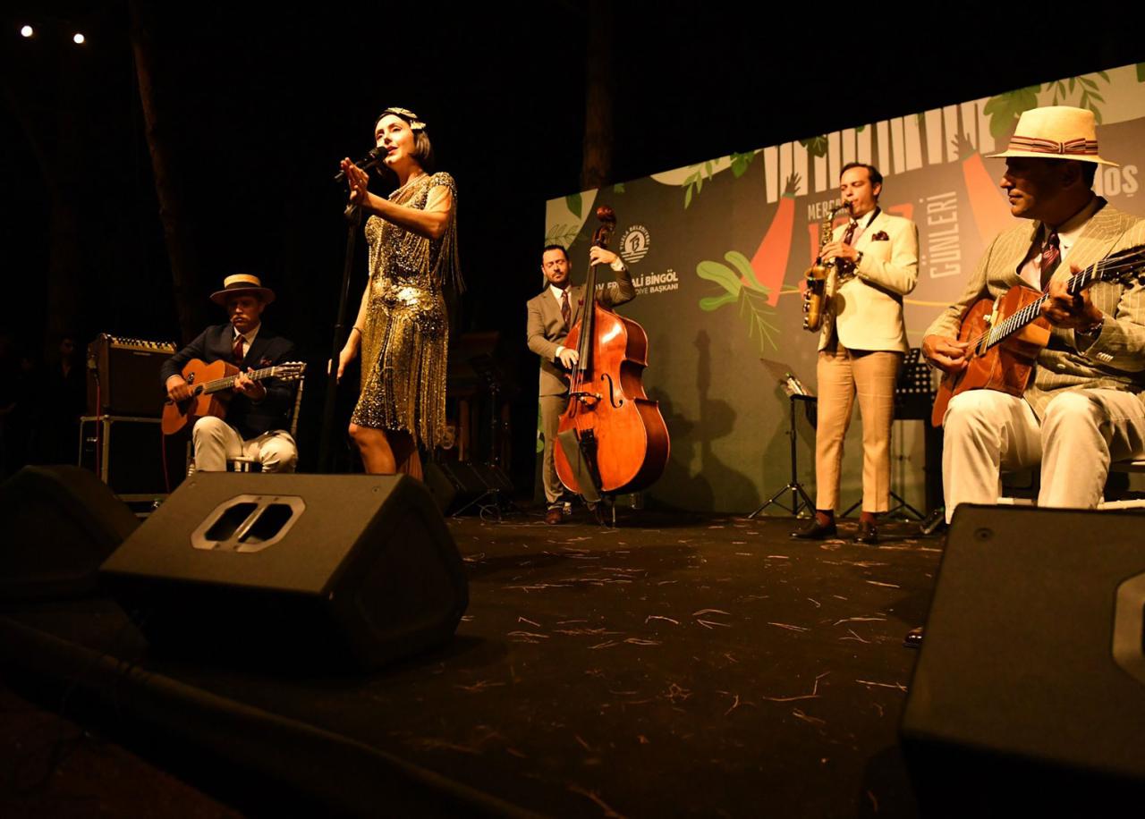 Tuzla’da caz rüzgârları esti