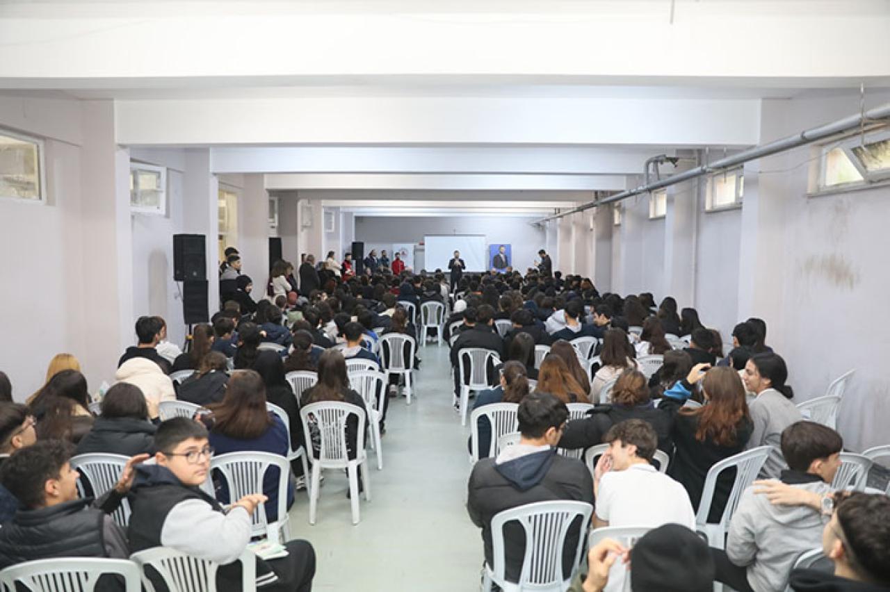 KÂĞITHANE’DE AFET FARKINDALIK EĞİTİMLERİ BAŞLADI