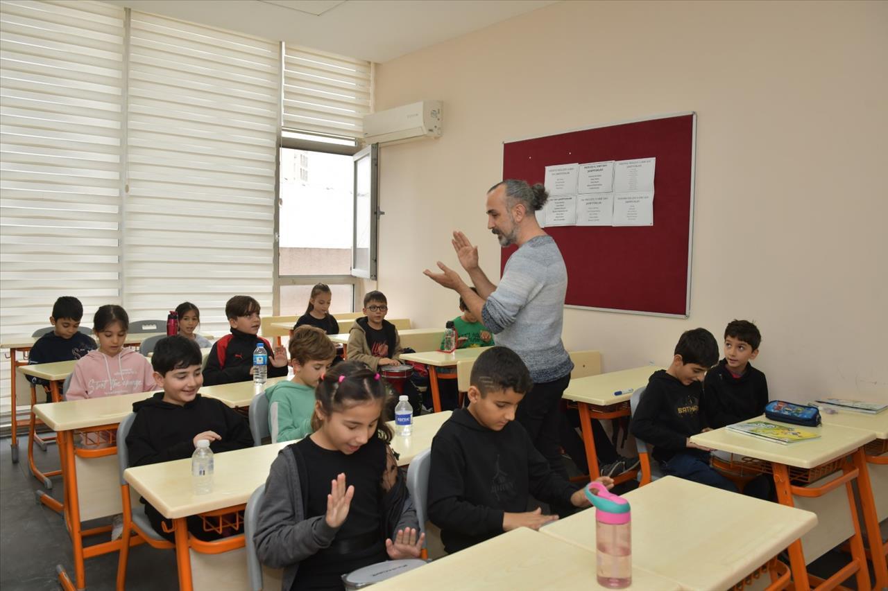 Esenyurt'ta Eğitim, Sanat ve Eğlence “Tatil Arası” Vermedi