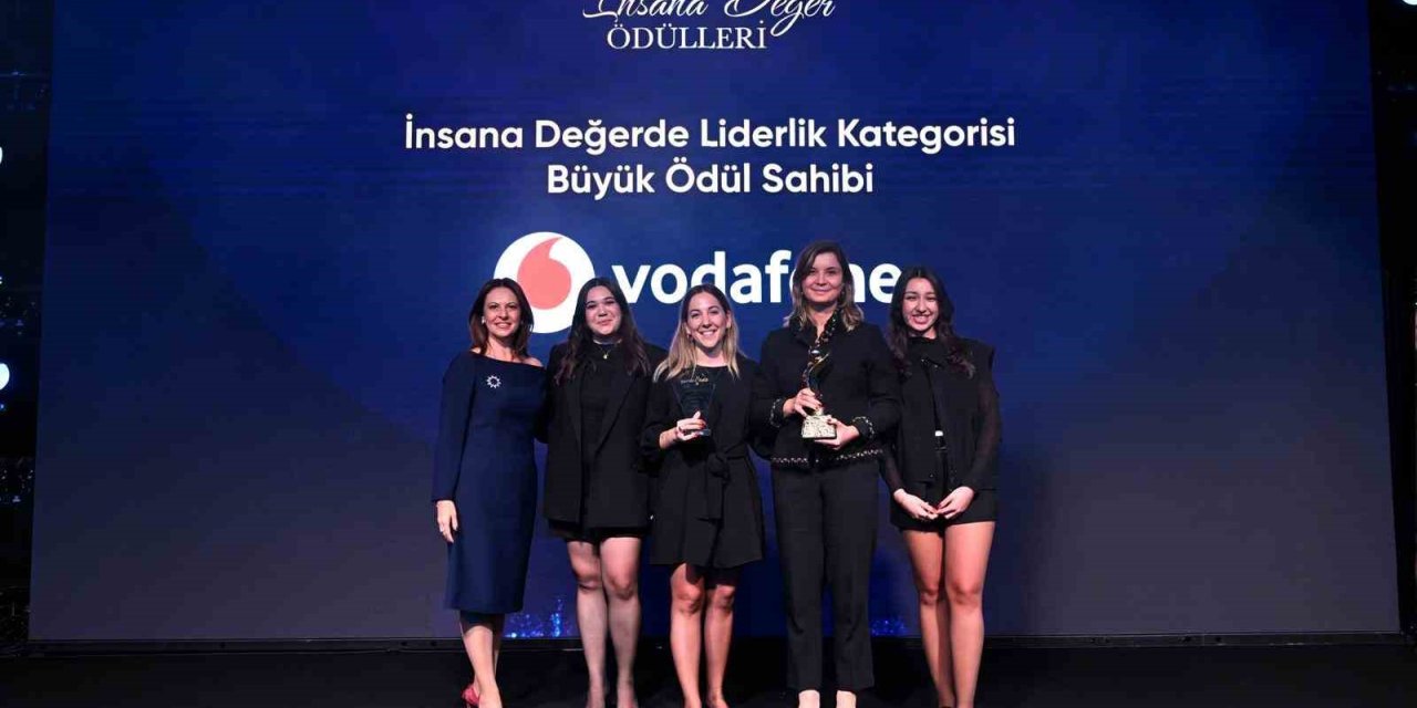 VODAFONE İNSAN KAYNAKLARI’NA PERYÖN’DEN ÖDÜL