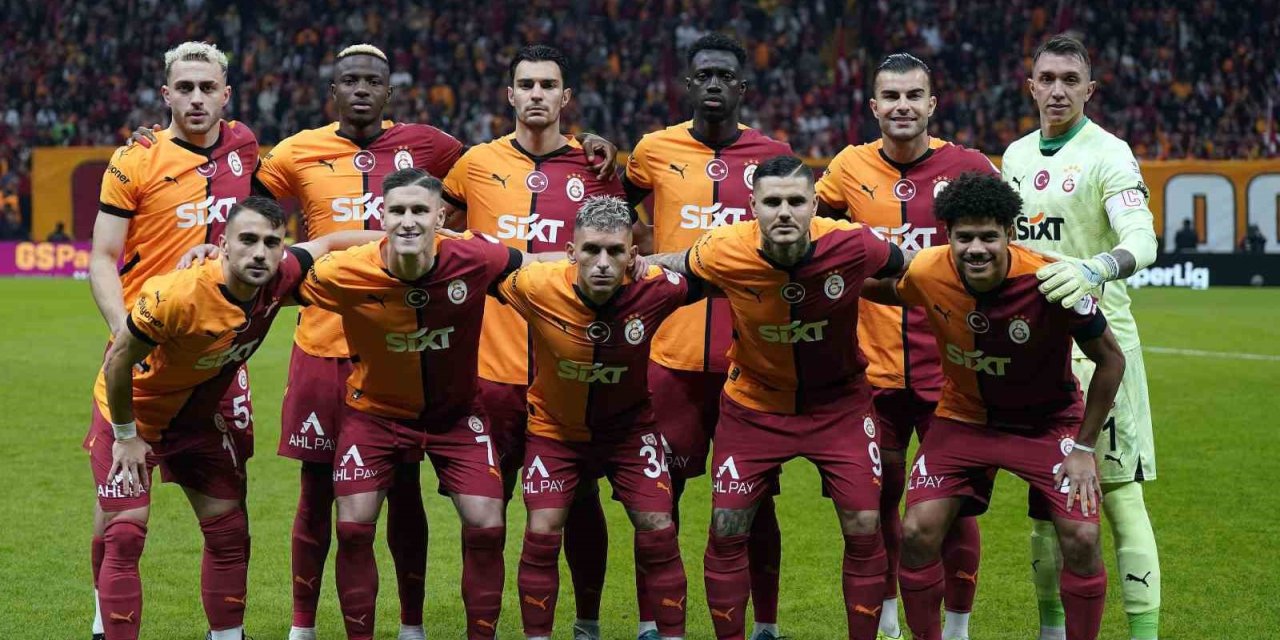 GALATASARAY LİGİN İLK YARISINA LİDER GİRDİ