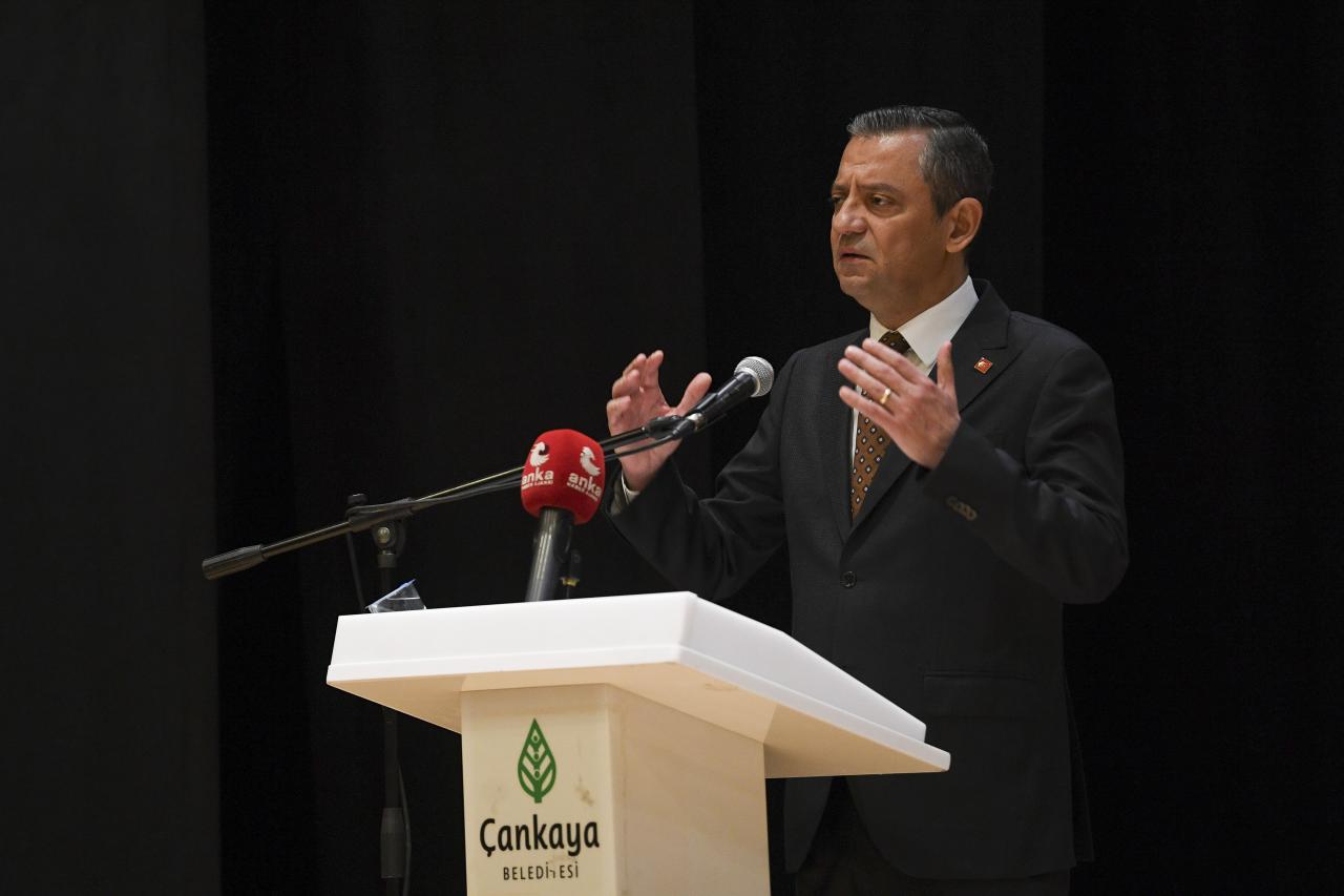 Cumhuriyet Halk Partisi Genel Başkanı Özgür Özel: “Tarihte İlk Kez Asgari Ücrete Zam Değil, İndirim Yaptılar”